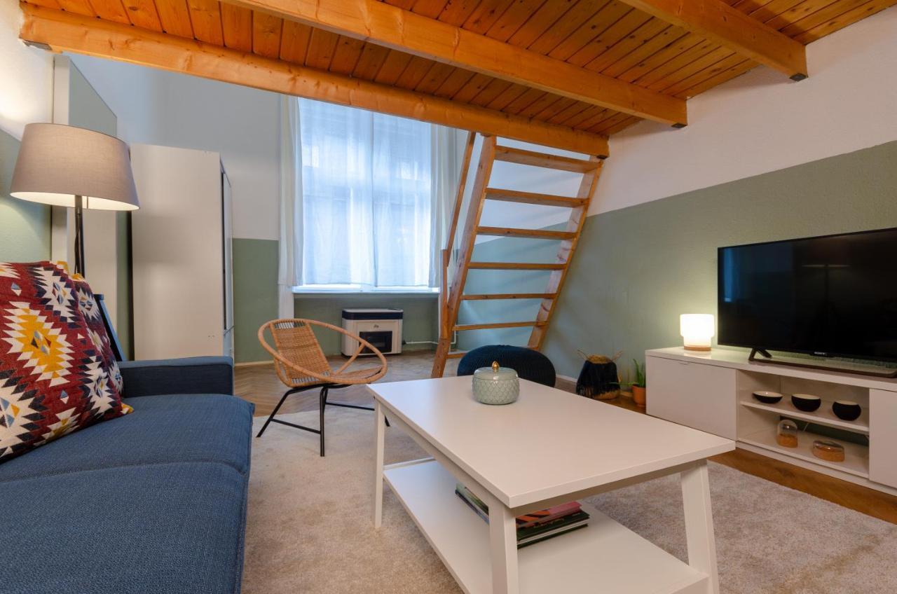 Cosy Apartment In Central District. Budapest Luaran gambar