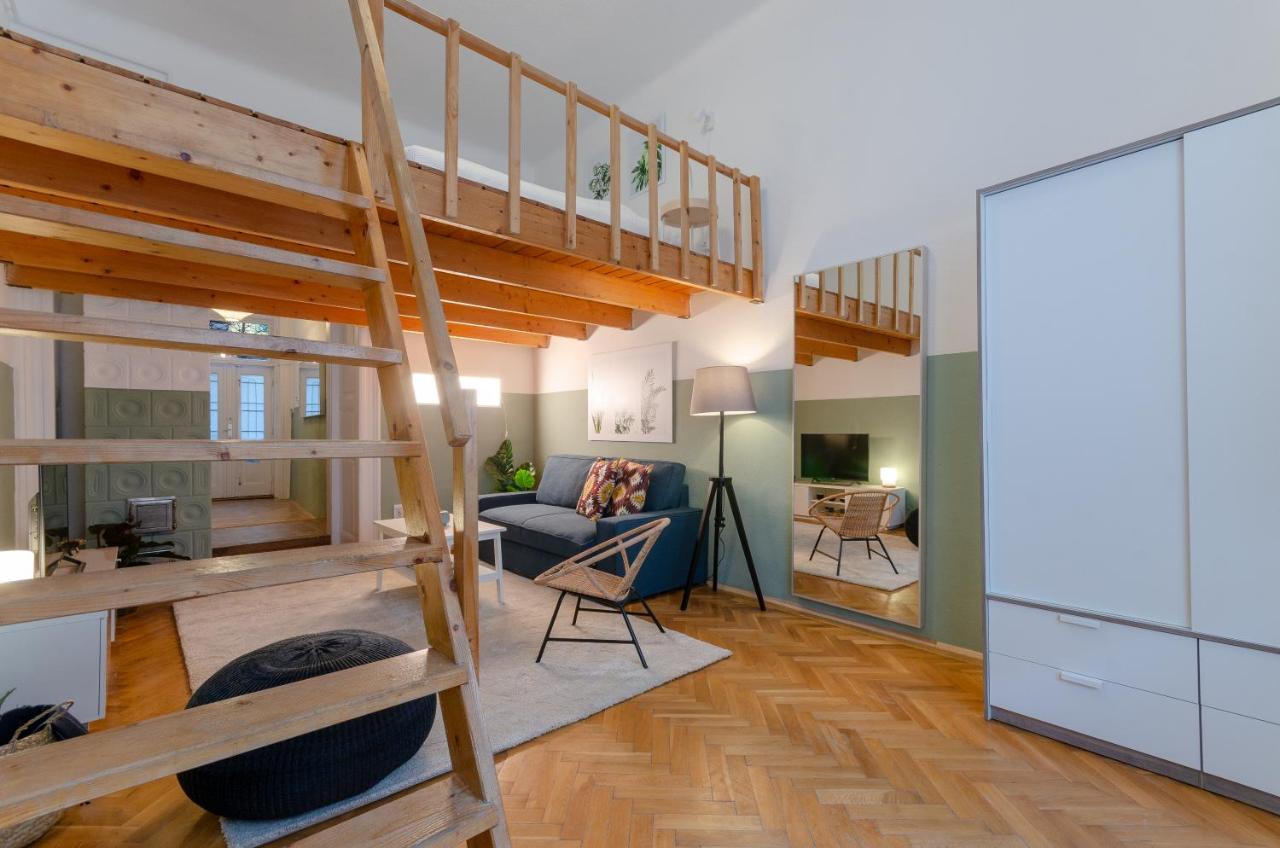 Cosy Apartment In Central District. Budapest Luaran gambar