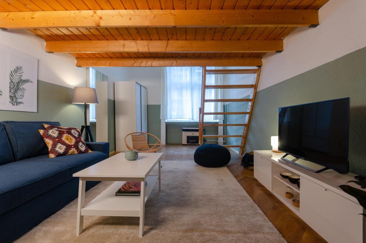 Cosy Apartment In Central District. Budapest Luaran gambar