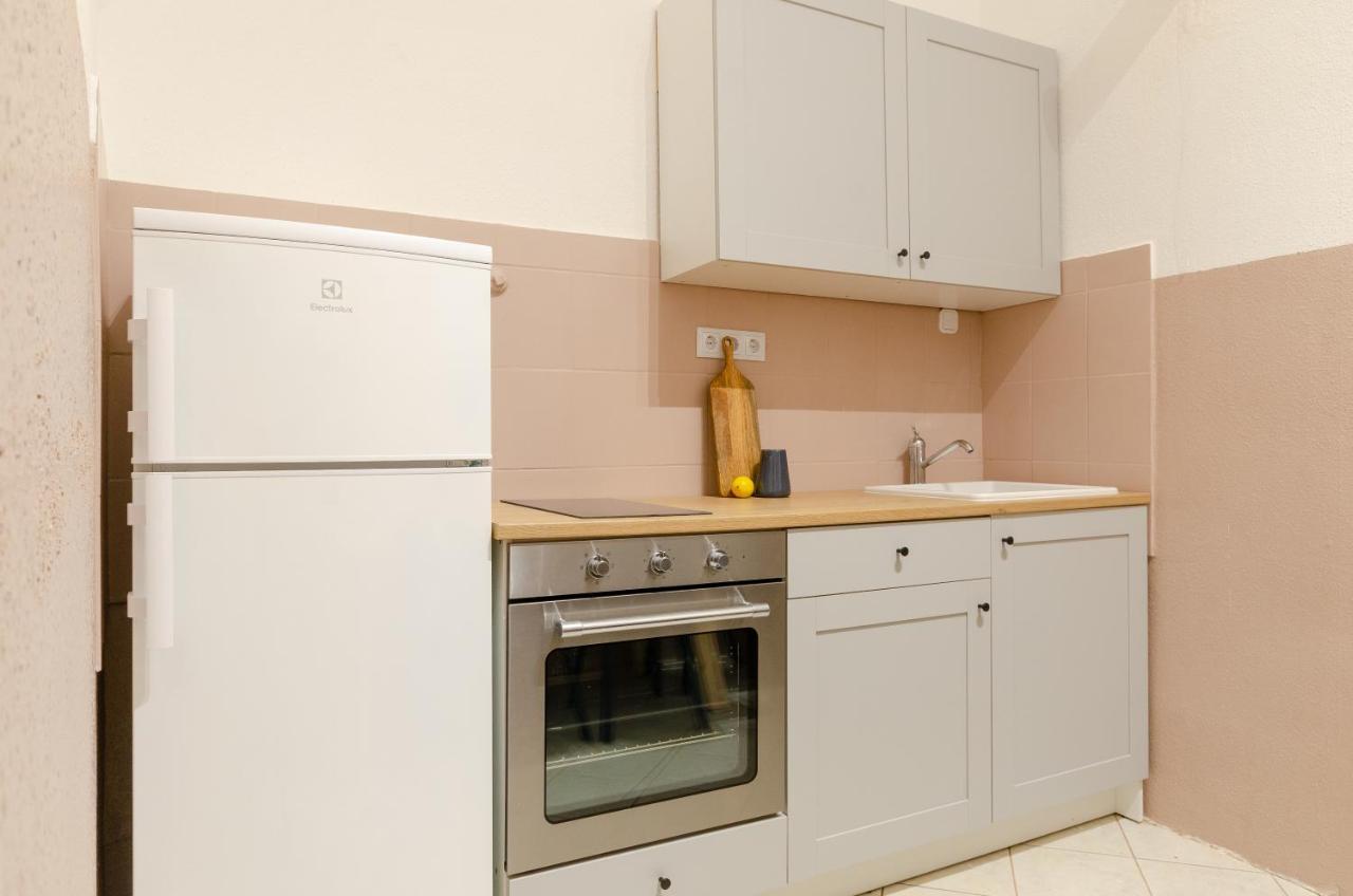 Cosy Apartment In Central District. Budapest Luaran gambar