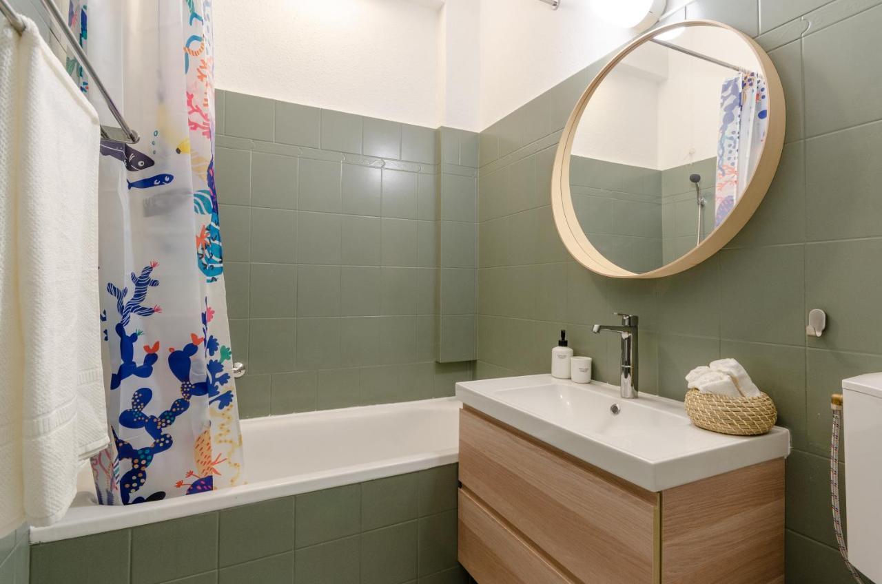 Cosy Apartment In Central District. Budapest Luaran gambar
