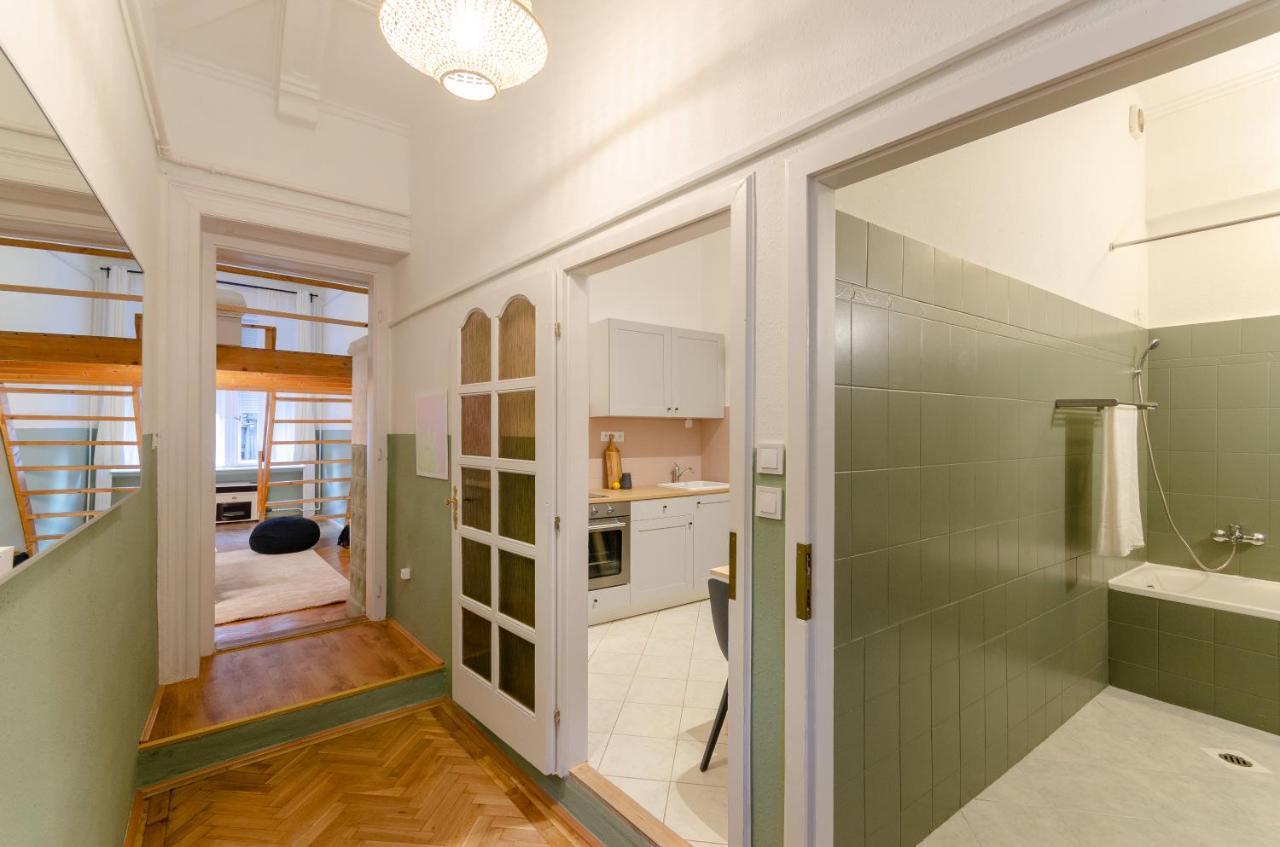 Cosy Apartment In Central District. Budapest Luaran gambar
